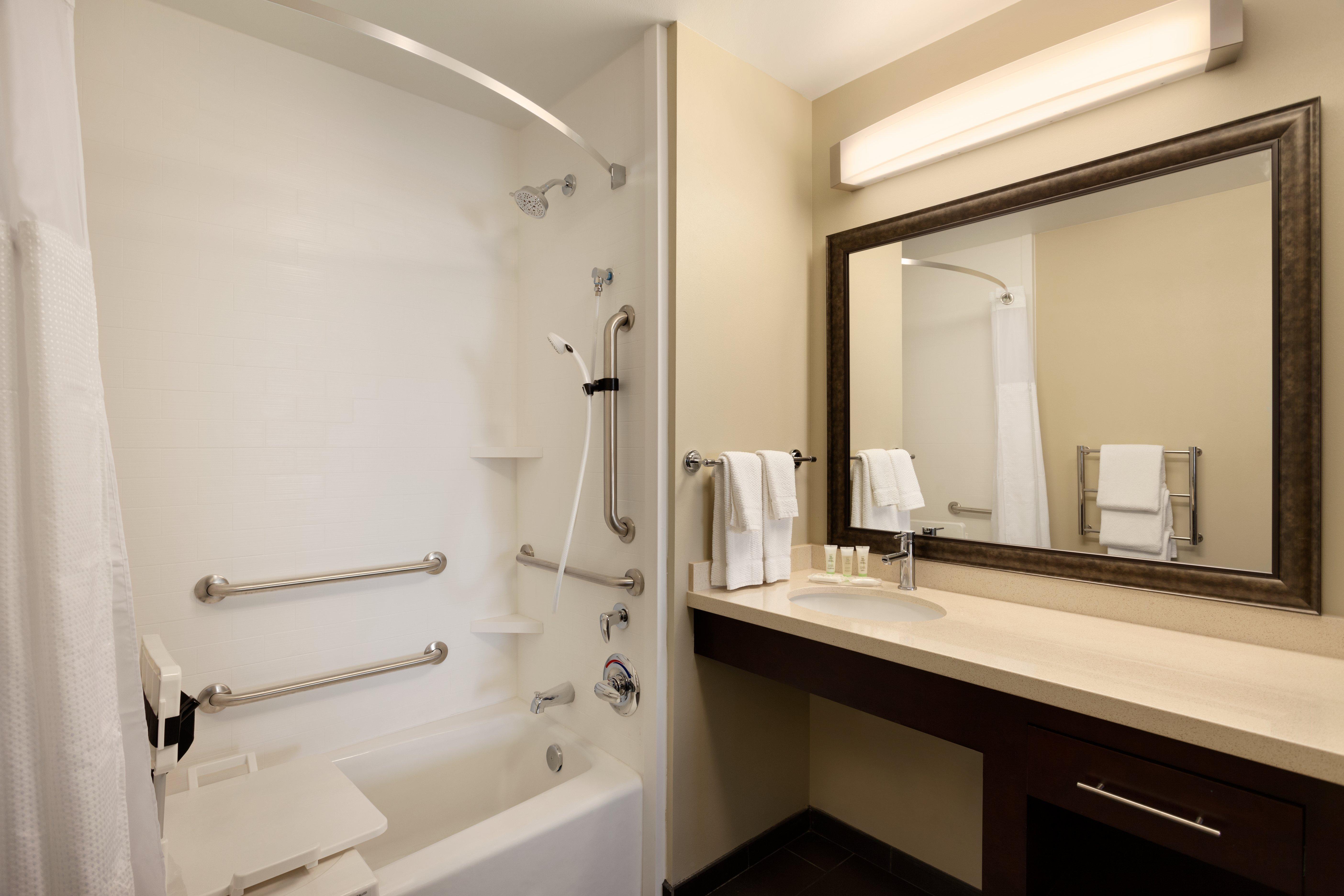 Staybridge Suites Midland By Ihg Kültér fotó